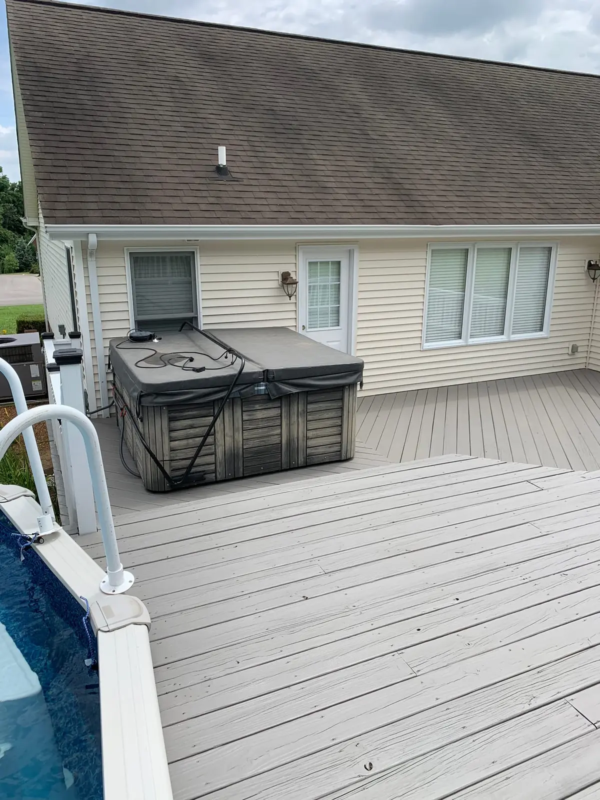 Pool Deck Rebuild with New Railings — finished photo 8