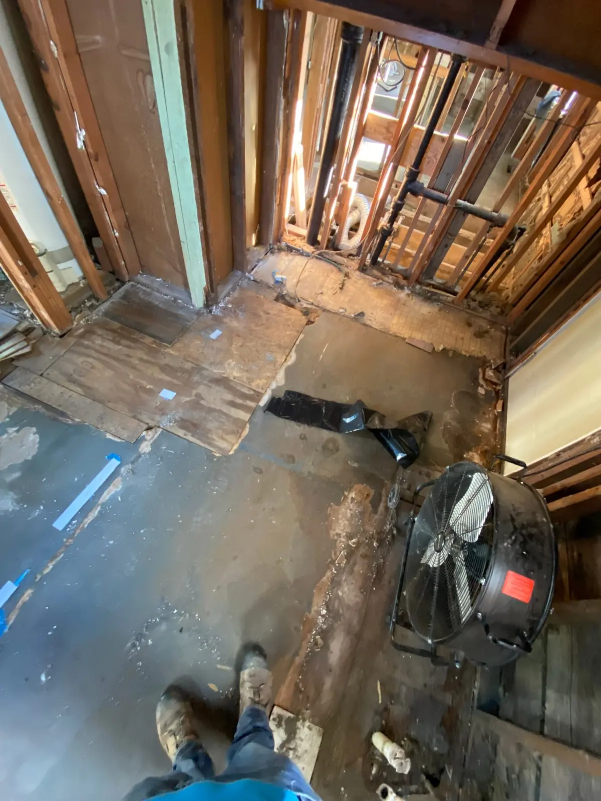 Gutted Ranch House Rebuilt Inside and Out — Demo photo 38