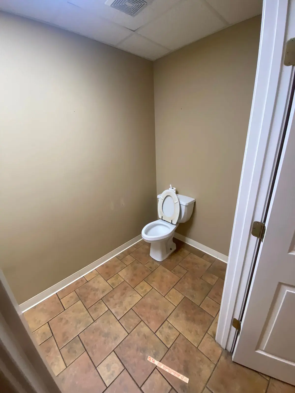 Flannery’s Vet Clinic · Interior Painting — Progress photo 3