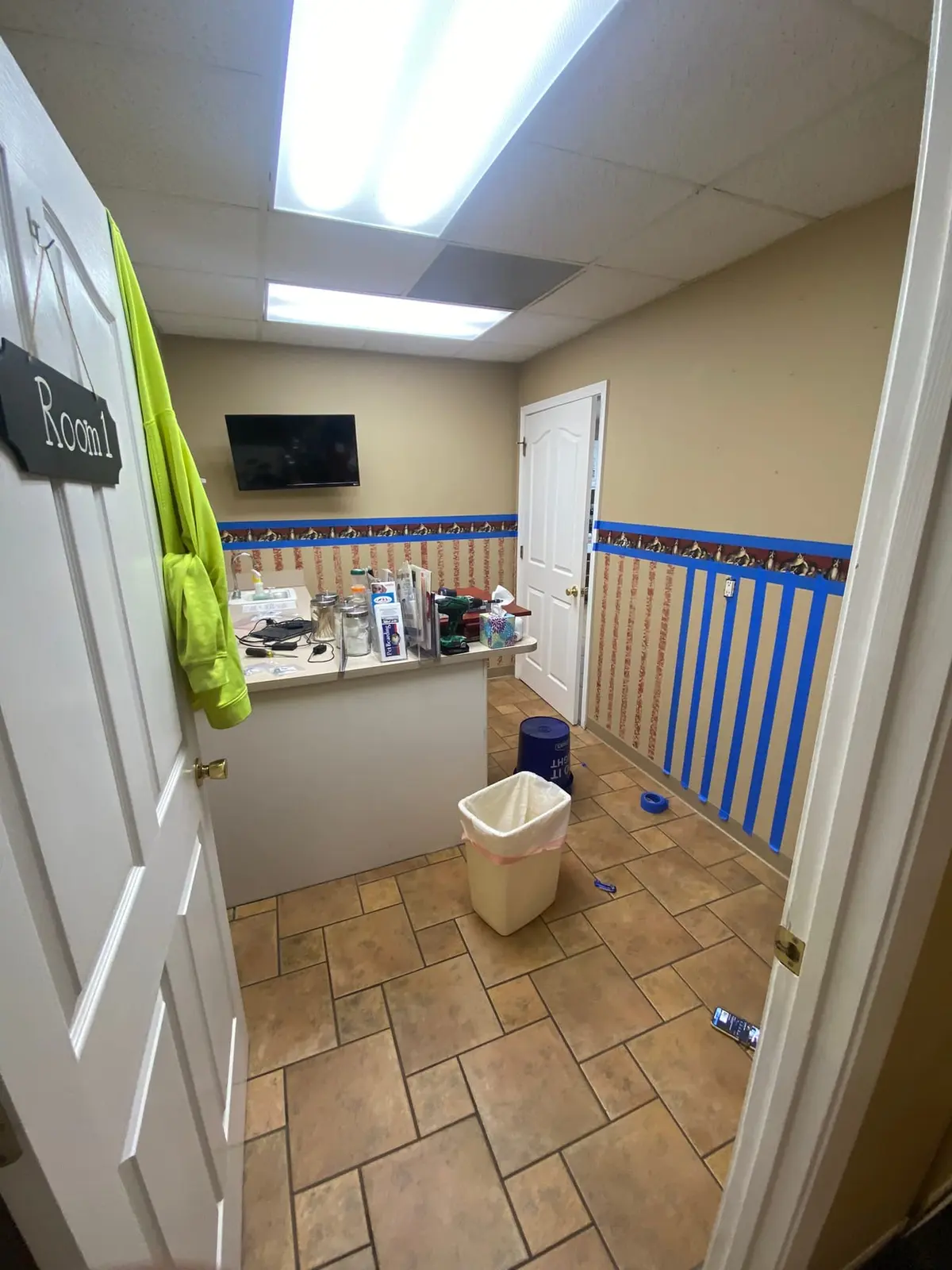 Flannery’s Vet Clinic · Interior Painting — Progress photo 8