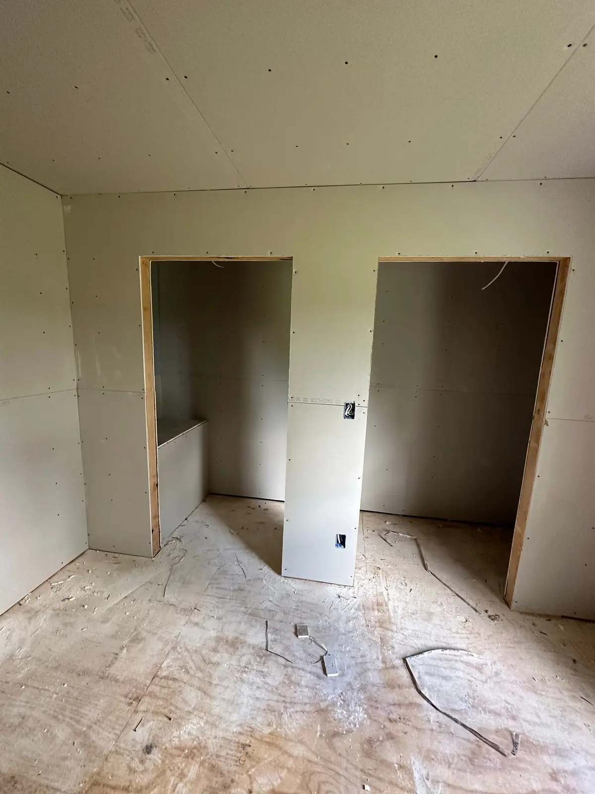 Storm-Damaged Brick Ranch Rebuilt with New Addition — Progress photo 79