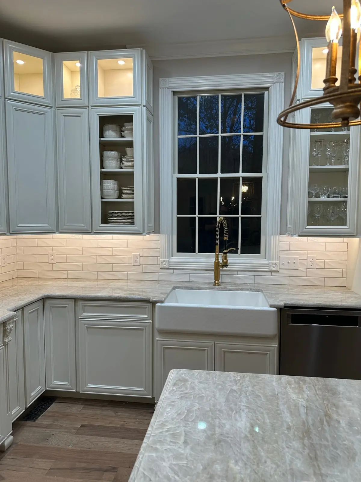 Kitchen Remodel with White Tile & Range Hood — finished photo 3