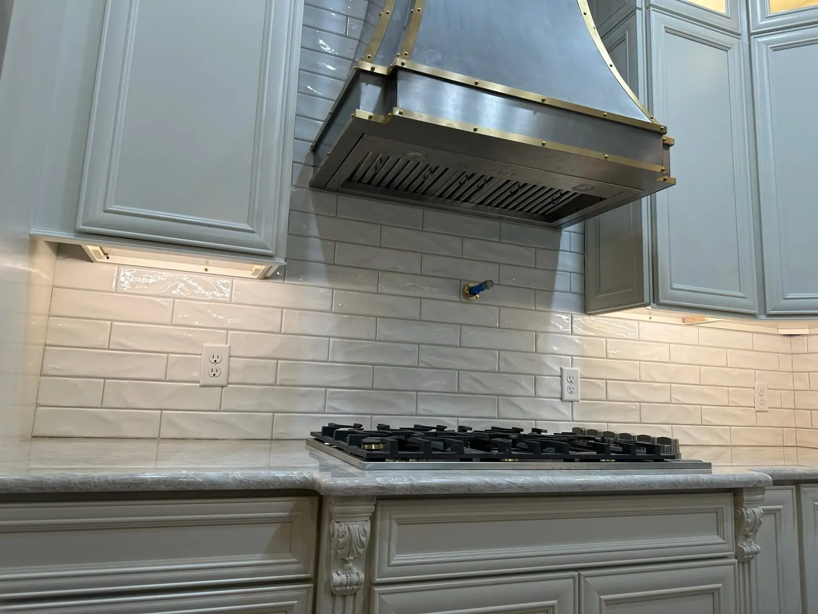 Kitchen Remodel with White Tile & Range Hood — finished photo 8