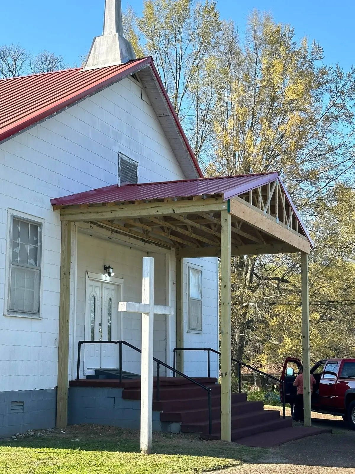 Covered Entry Porch Built at Church — finished photo 2