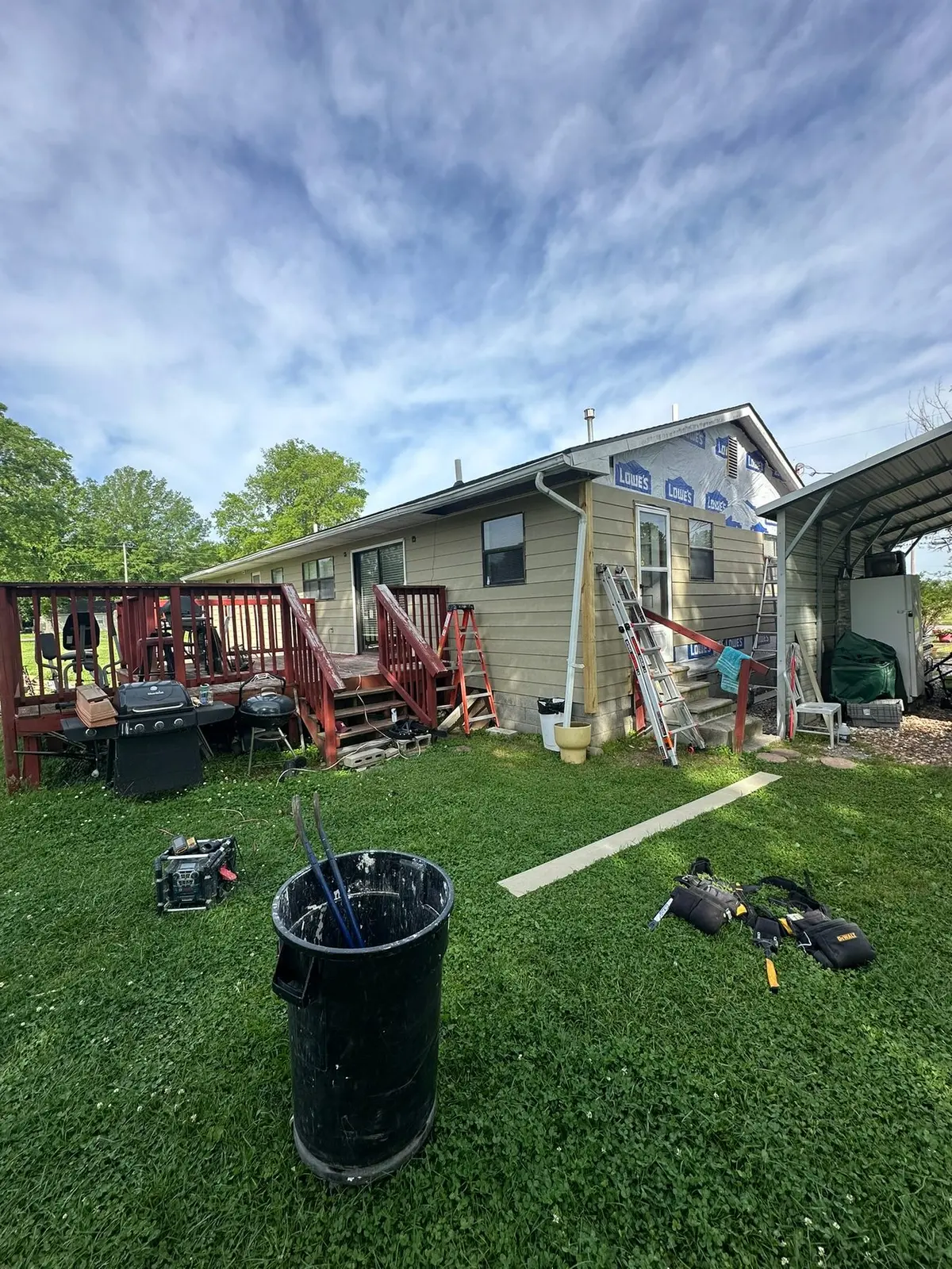 Yellow Ranch House Re-Sided in Navy Blue — Progress photo 6