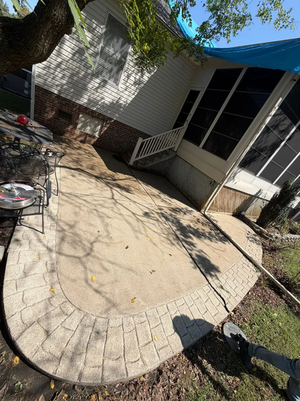 Vinyl-Sided House Washing and Exterior Photos — progress photo 5