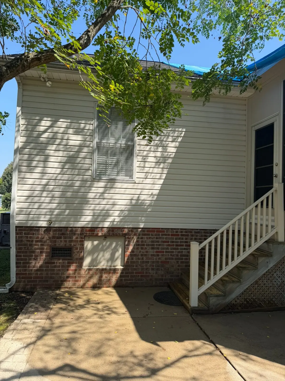Vinyl-Sided House Washing and Exterior Photos — Progress photo 9