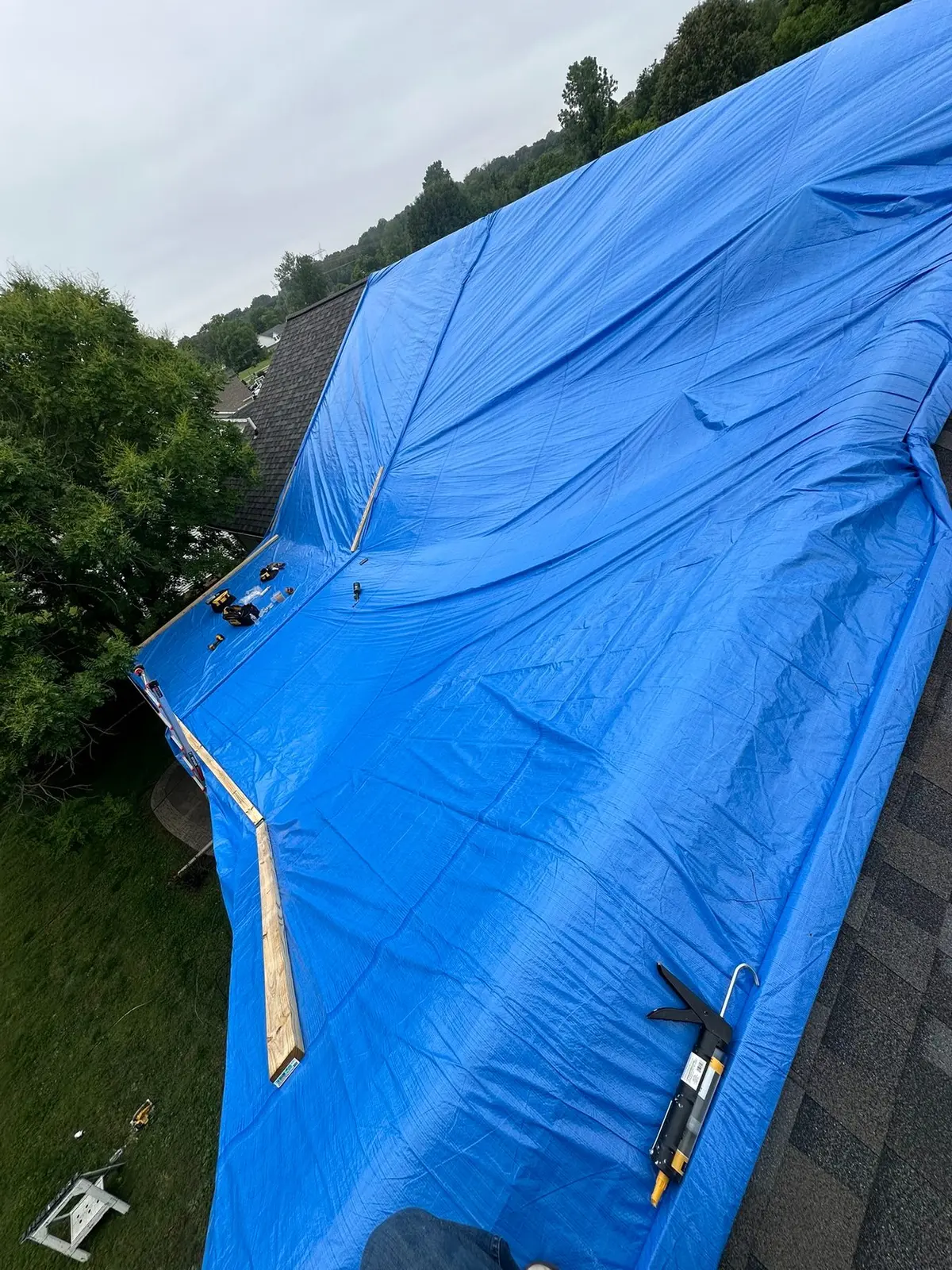 Emergency Roof Tarping & Repairs · original photo 6304