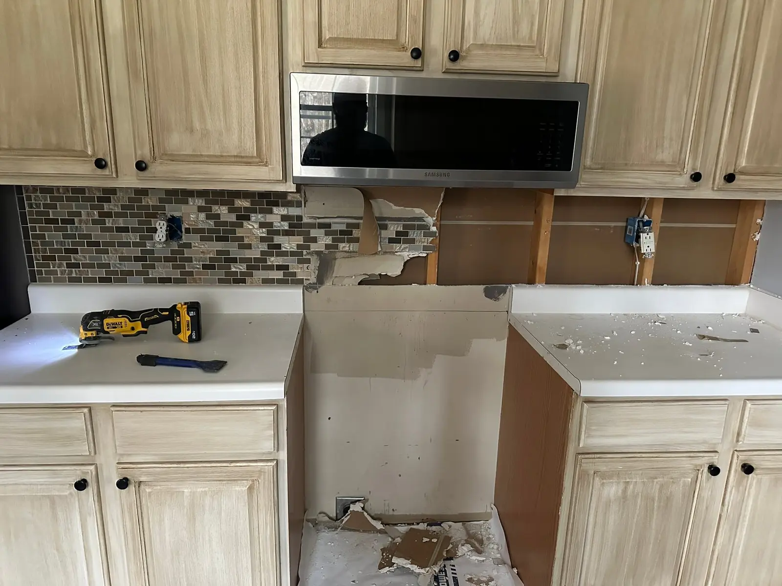 Kitchen Mosaic Backsplash · original photo 5903